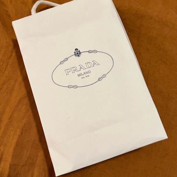 Prada 17WSF Sunglasses - Picture 3 of 4